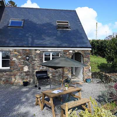 Y Bwthyn - Cosy Cottage with Parking - Cosy Cottage, Parking, Near Saundersfoot